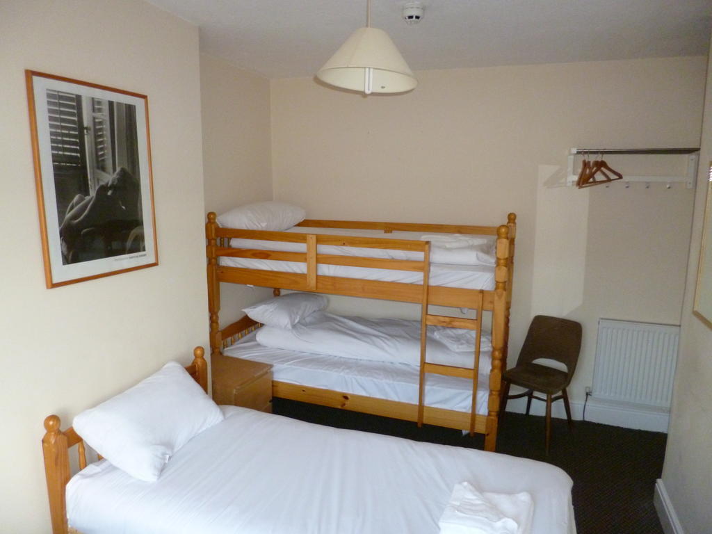 Bed & Breakfast The Lark Blackpool